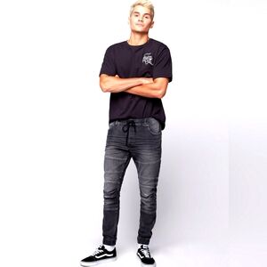 JACKSON - 5 Pocket Moto Pintuck Jogger - Dark Grey Wash Sz 30